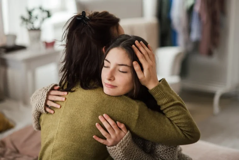 How parents can support teens between psychology sessions